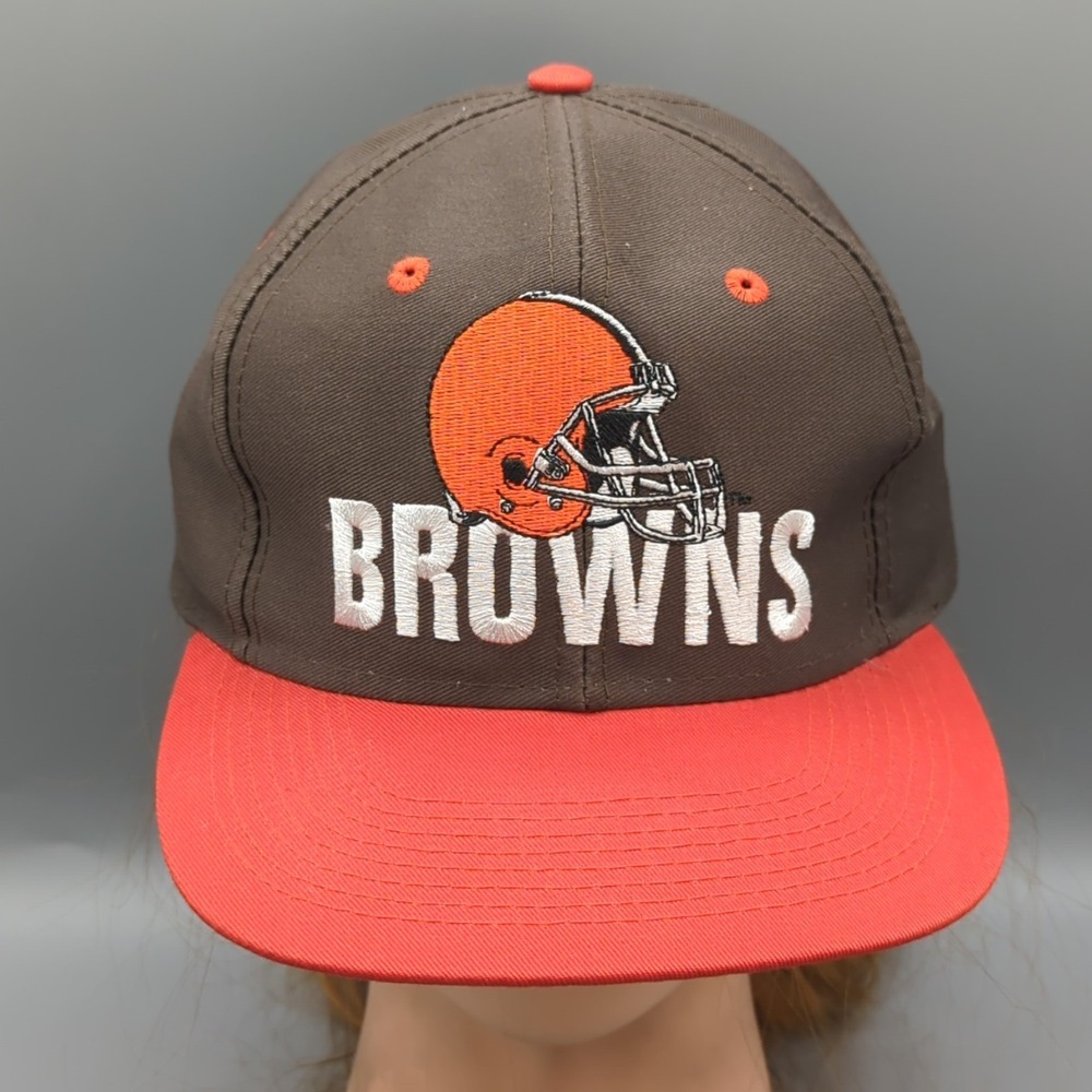 Vintage Logo 7 Cleveland Browns Snapback Hat Adjustable Cap NFL OSFA NWOT